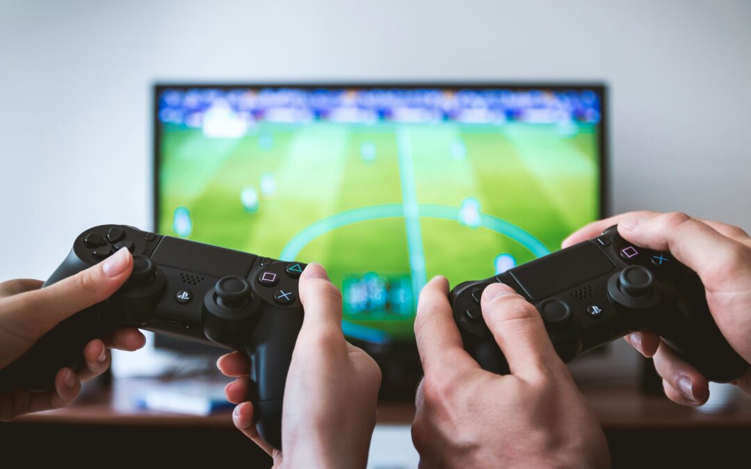 The Freedom of Offline Games:  No Connection, No Limits